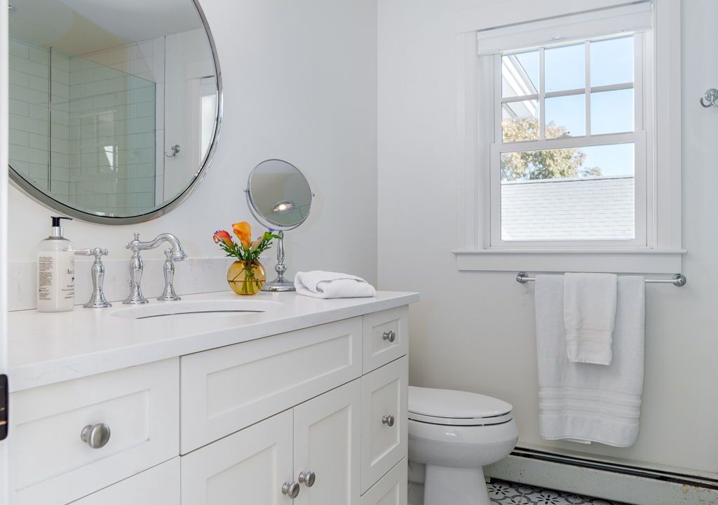 Photo of Bathroom in Higgins Beach