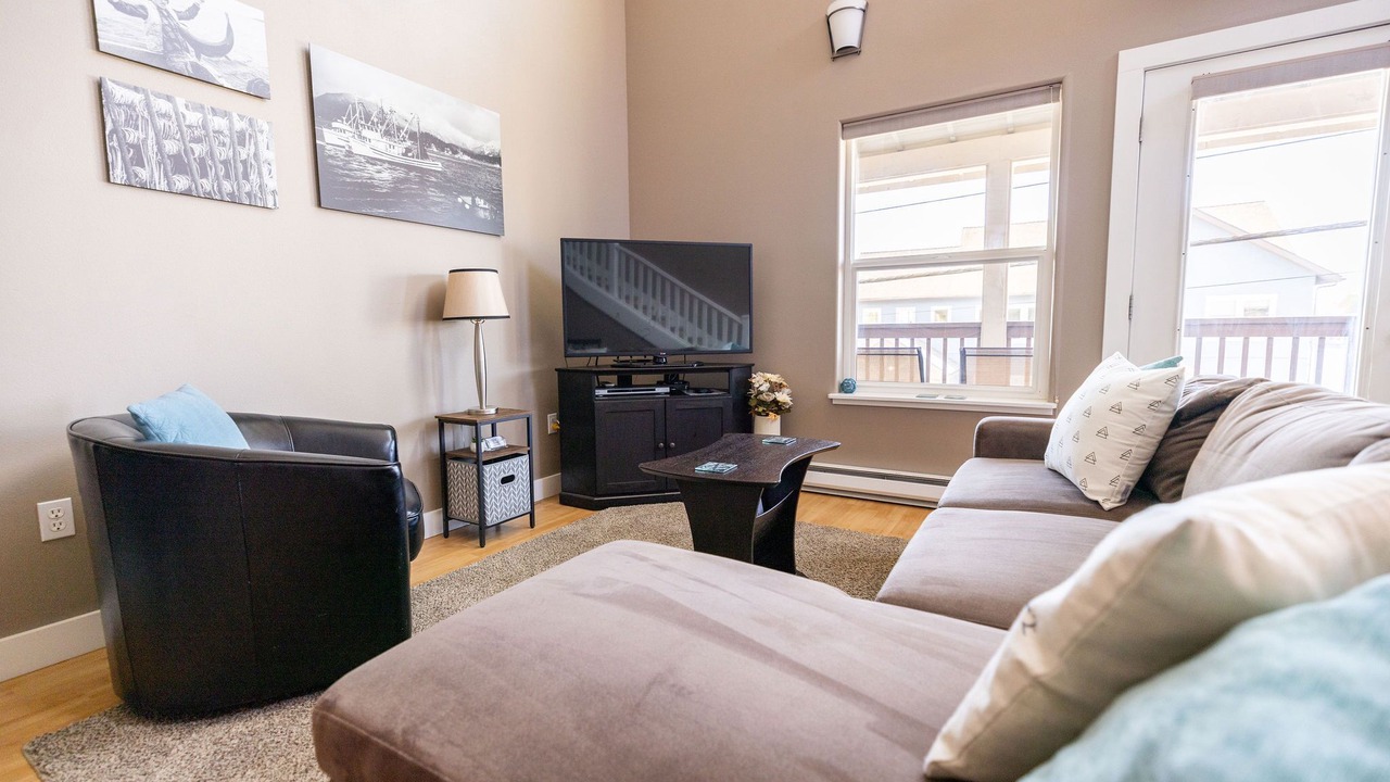 Photo of Livingroom in Sitka