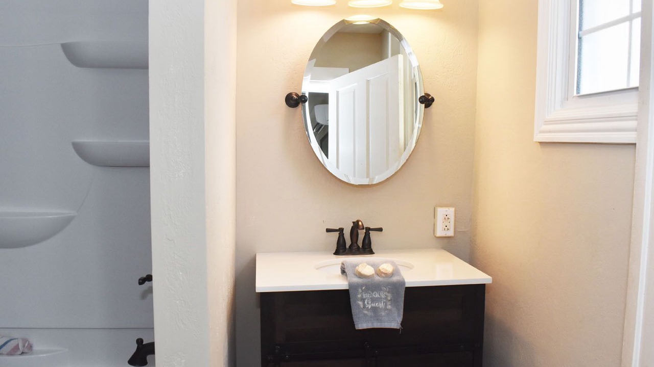 Photo of Bathroom in Drake
