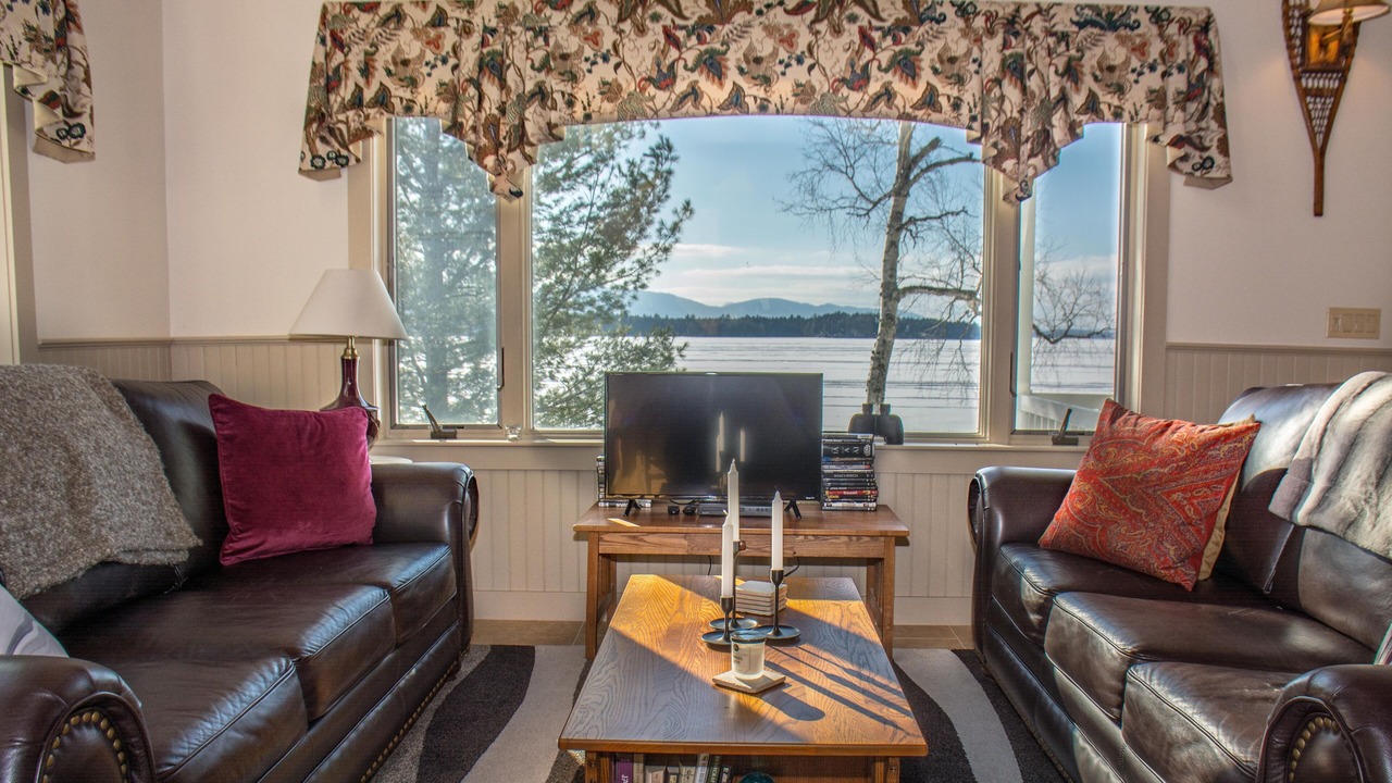 Photo of Livingroom in Beaver Cove