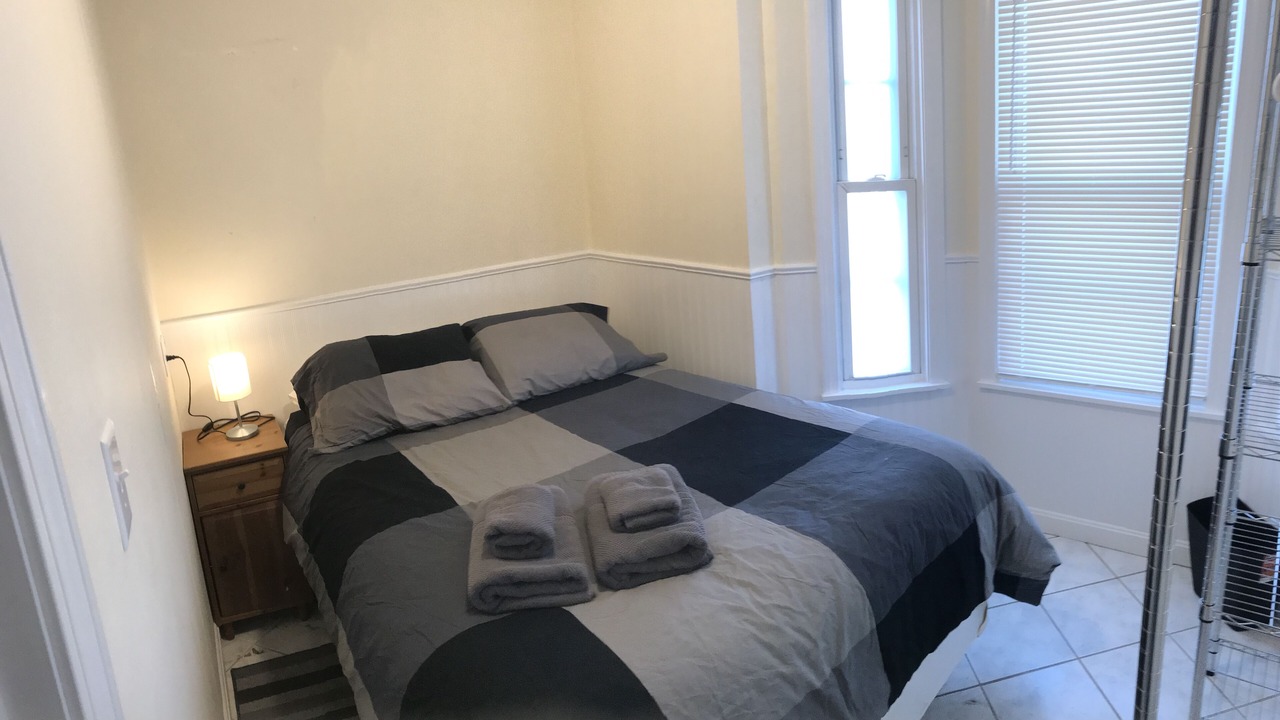 Photo of Bedroom in Medford Street - The Neck