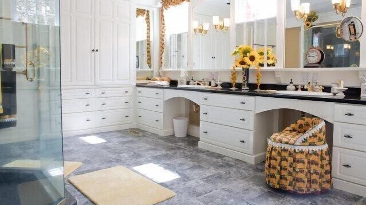 Photo of Bathroom in Southbridge