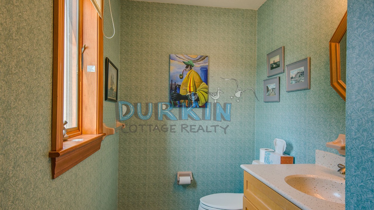 Photo of Bathroom in Eastward Look