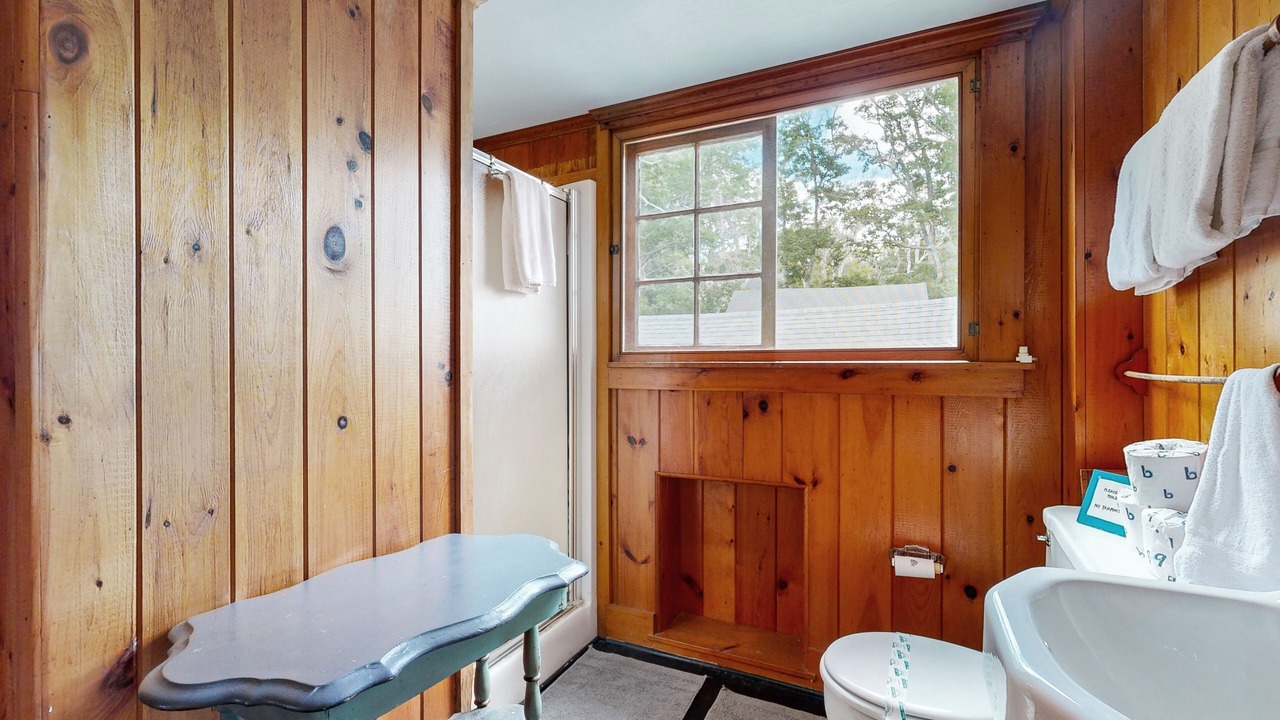 Photo of Bathroom in Trevett