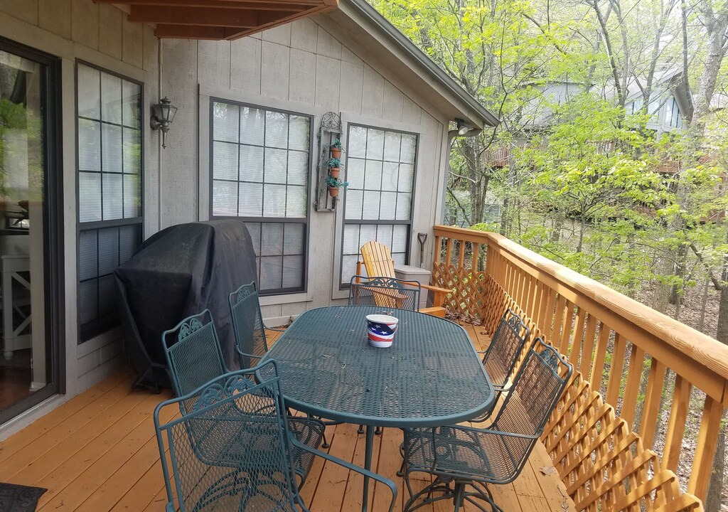 Photo of Patio Balcony in Lost Bridge Village