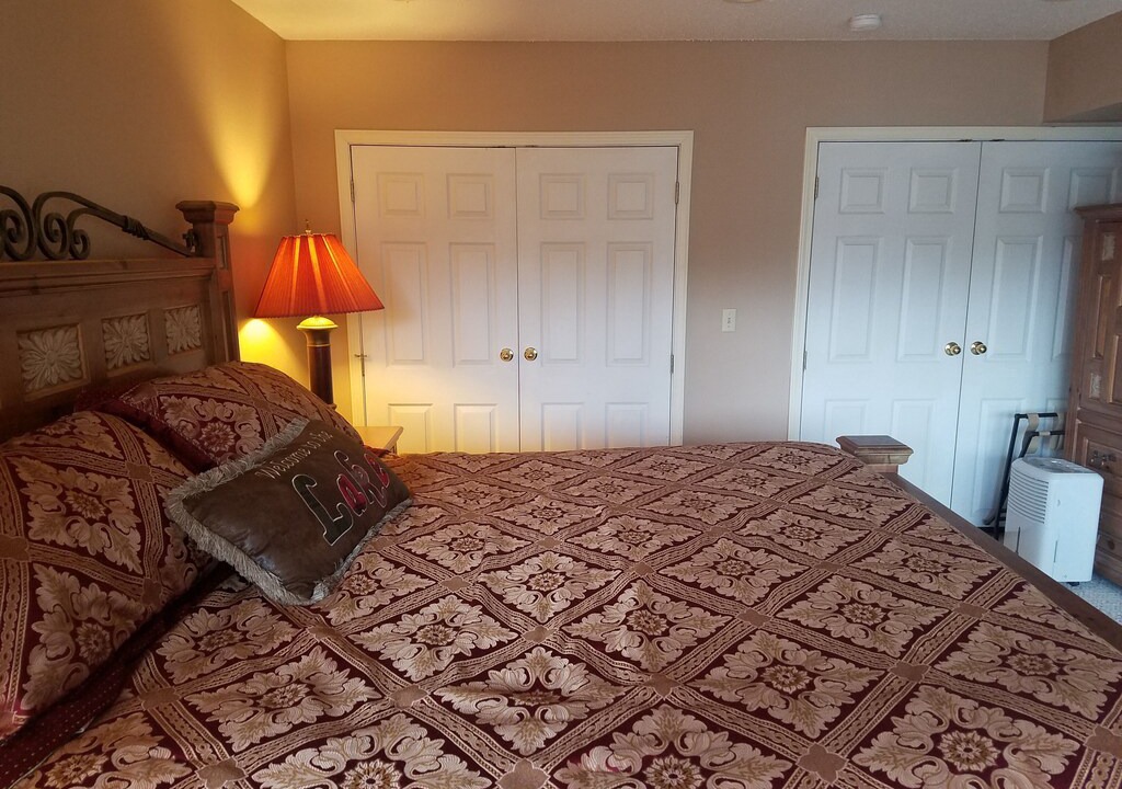 Photo of Bedroom in Lost Bridge Village