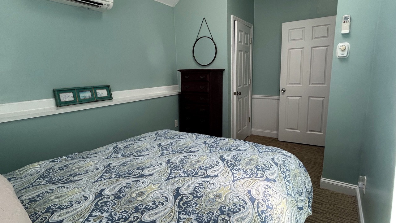 Photo of Bedroom in Eastward Look