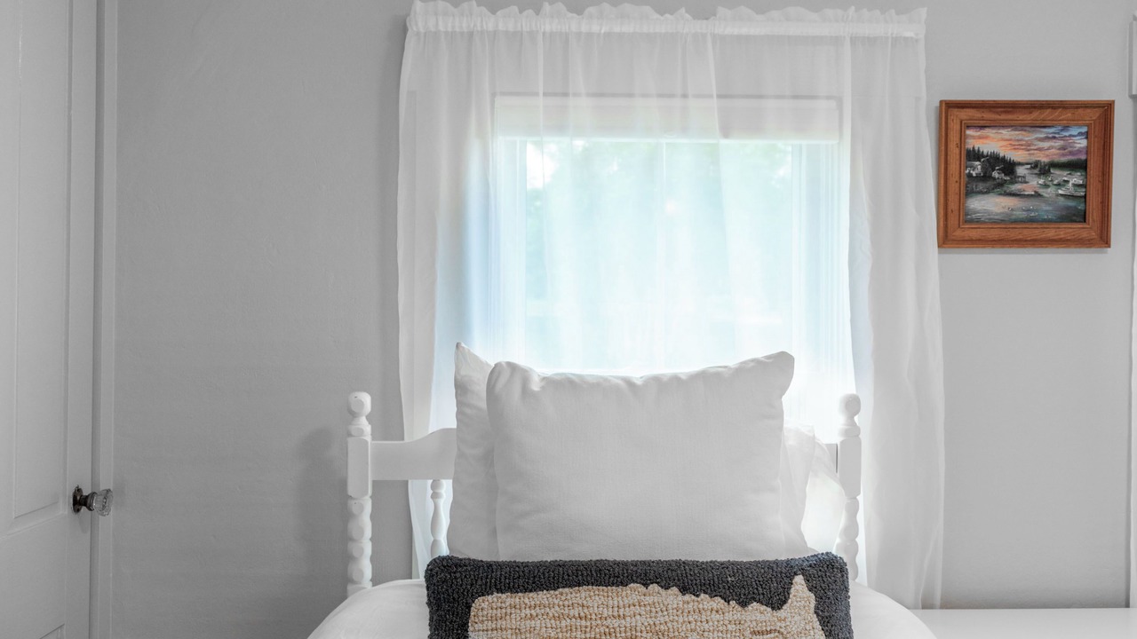 Photo of Bedroom in Port Clyde