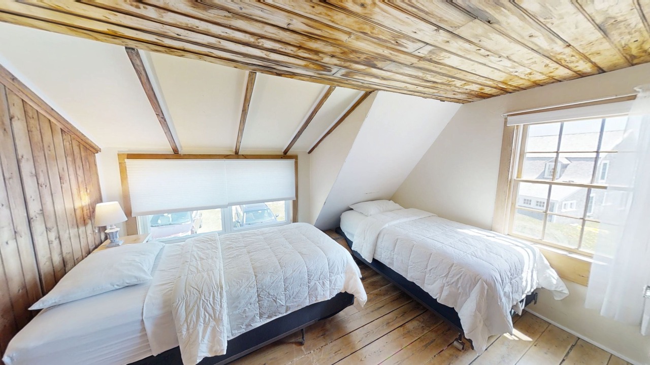 Photo of Bedroom in Bailey Island