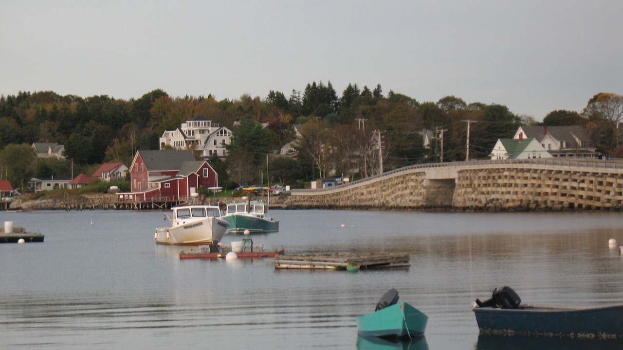 Photo of Others in Mid-Coast and Islands