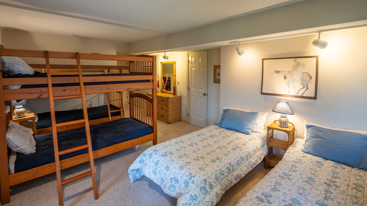 Photo of Bedroom in Lenox Dale