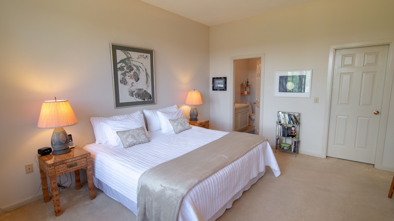 Photo of Bedroom in Lenox Dale