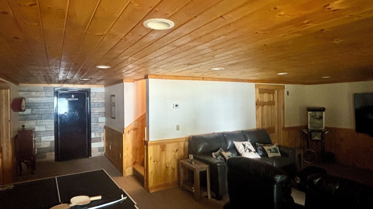 Photo of Bedroom in Brownville