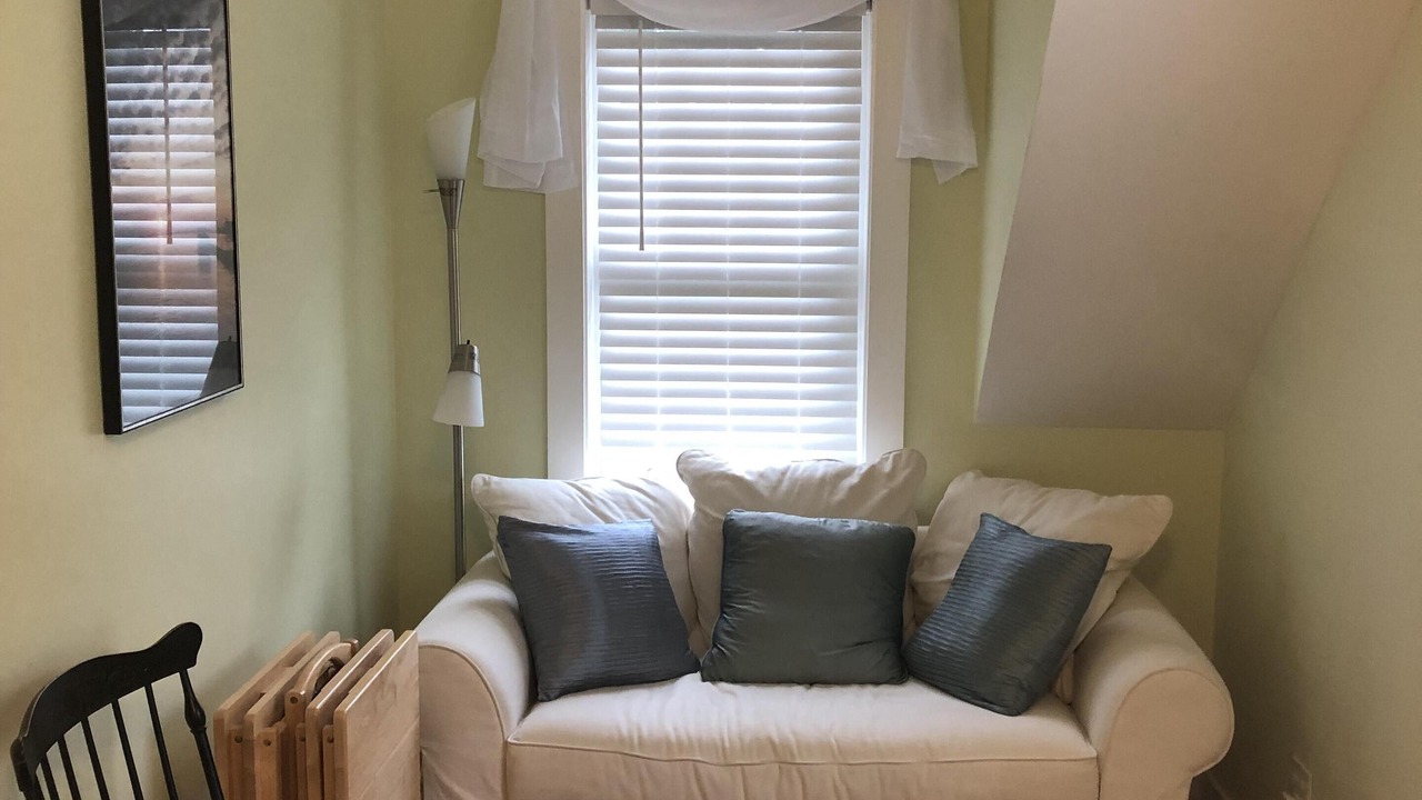 Photo of Livingroom in York Harbor