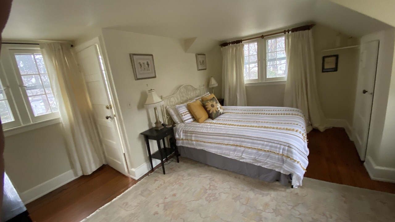 Photo of Bedroom in Kingston