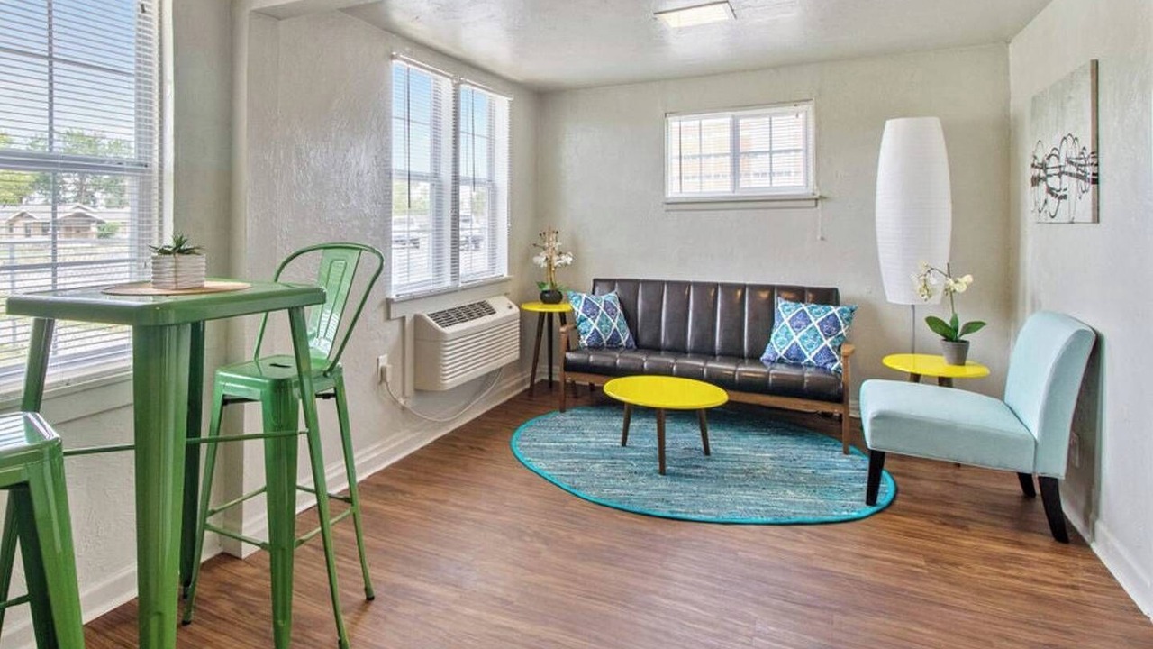 Photo of Livingroom in Asian District