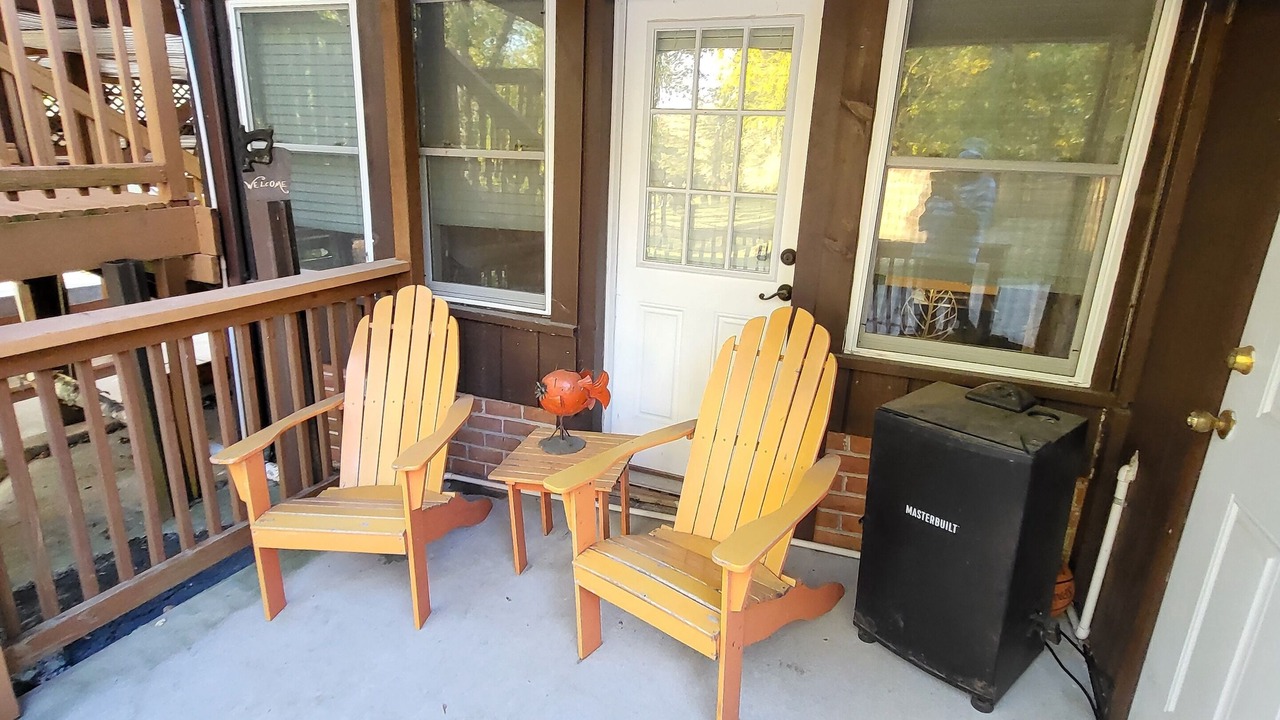 Photo of Patio Balcony in Falling Waters