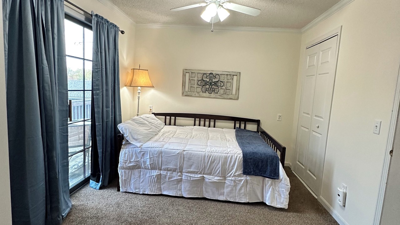 Photo of Bedroom in Shawnee
