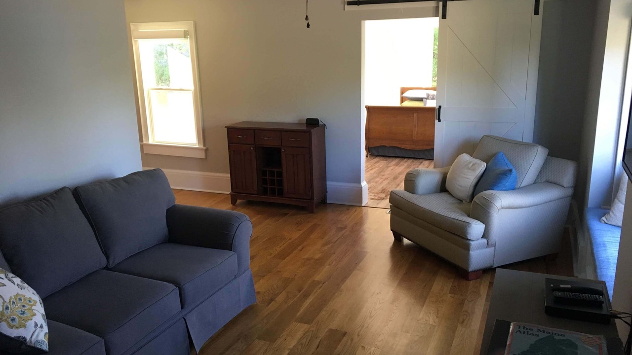 Photo of Livingroom in Tenants Harbor