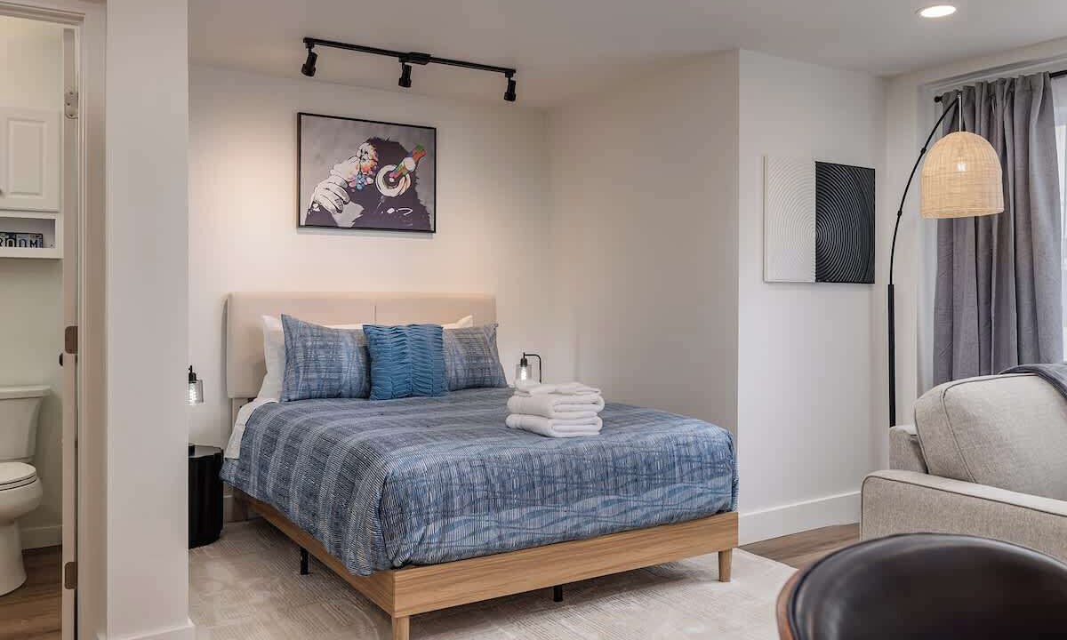 Photo of Bedroom in Downtown Anchorage