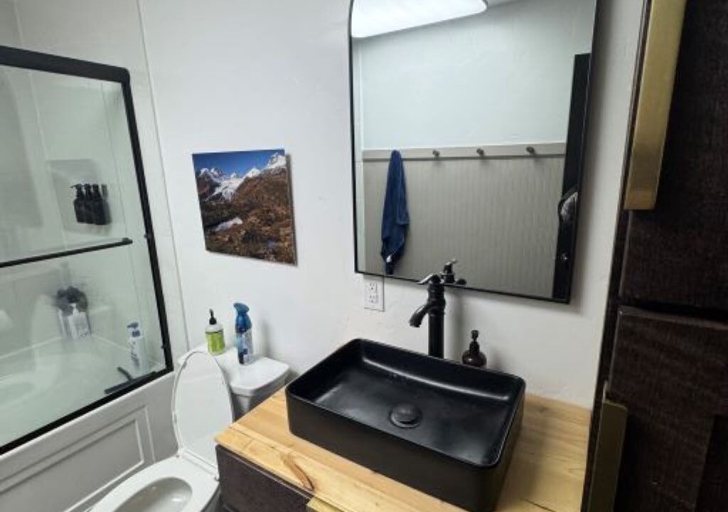 Photo of Bathroom in Valdez