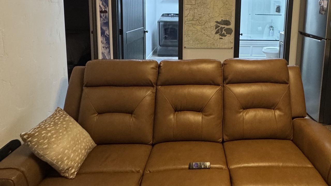 Photo of Livingroom in Valdez
