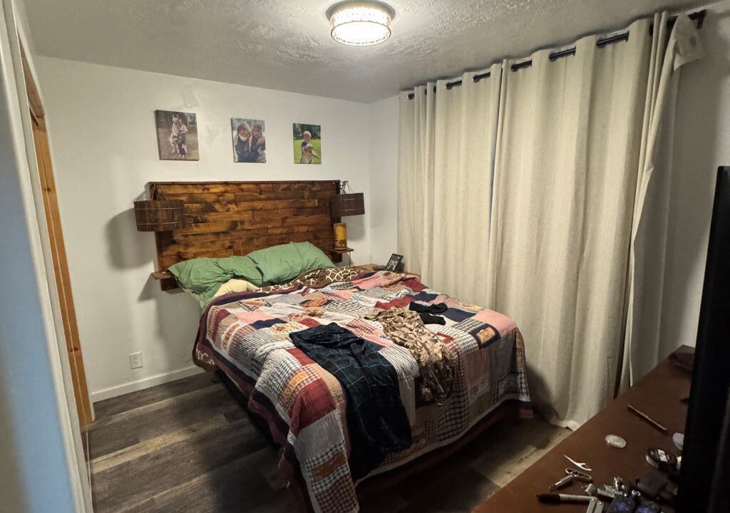 Photo of Bedroom in Valdez