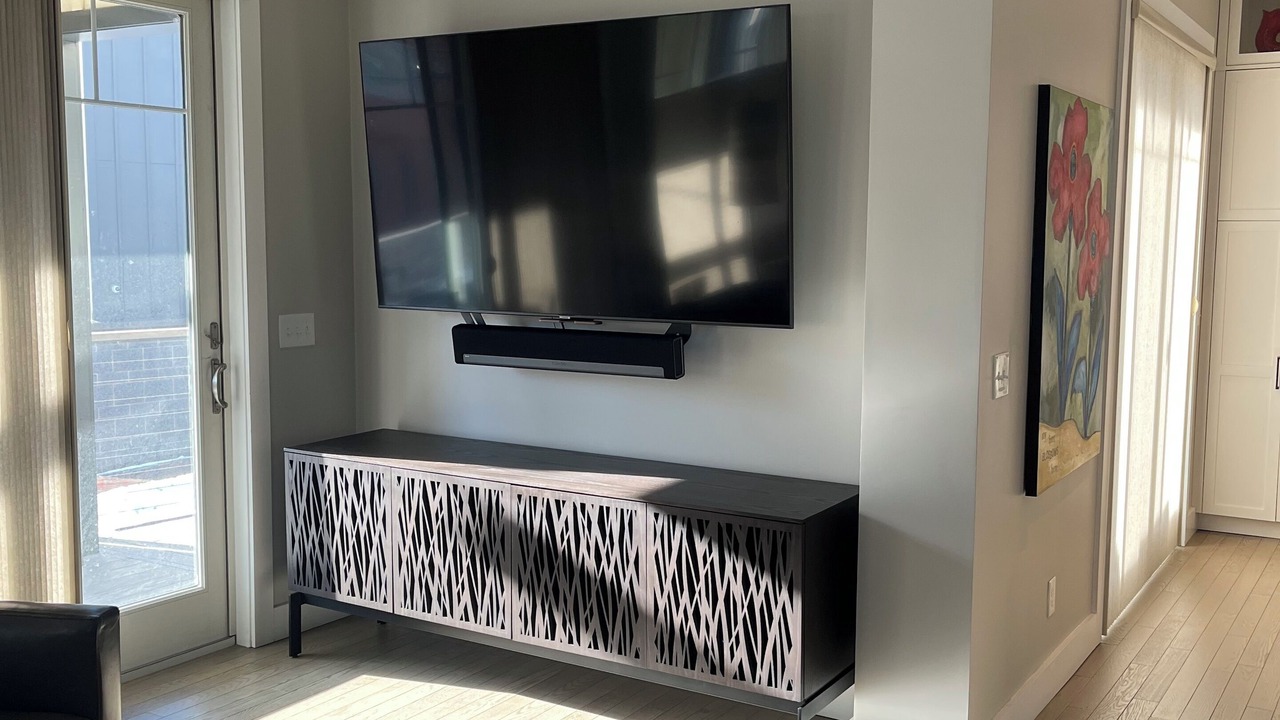 Photo of Livingroom in East Bayside