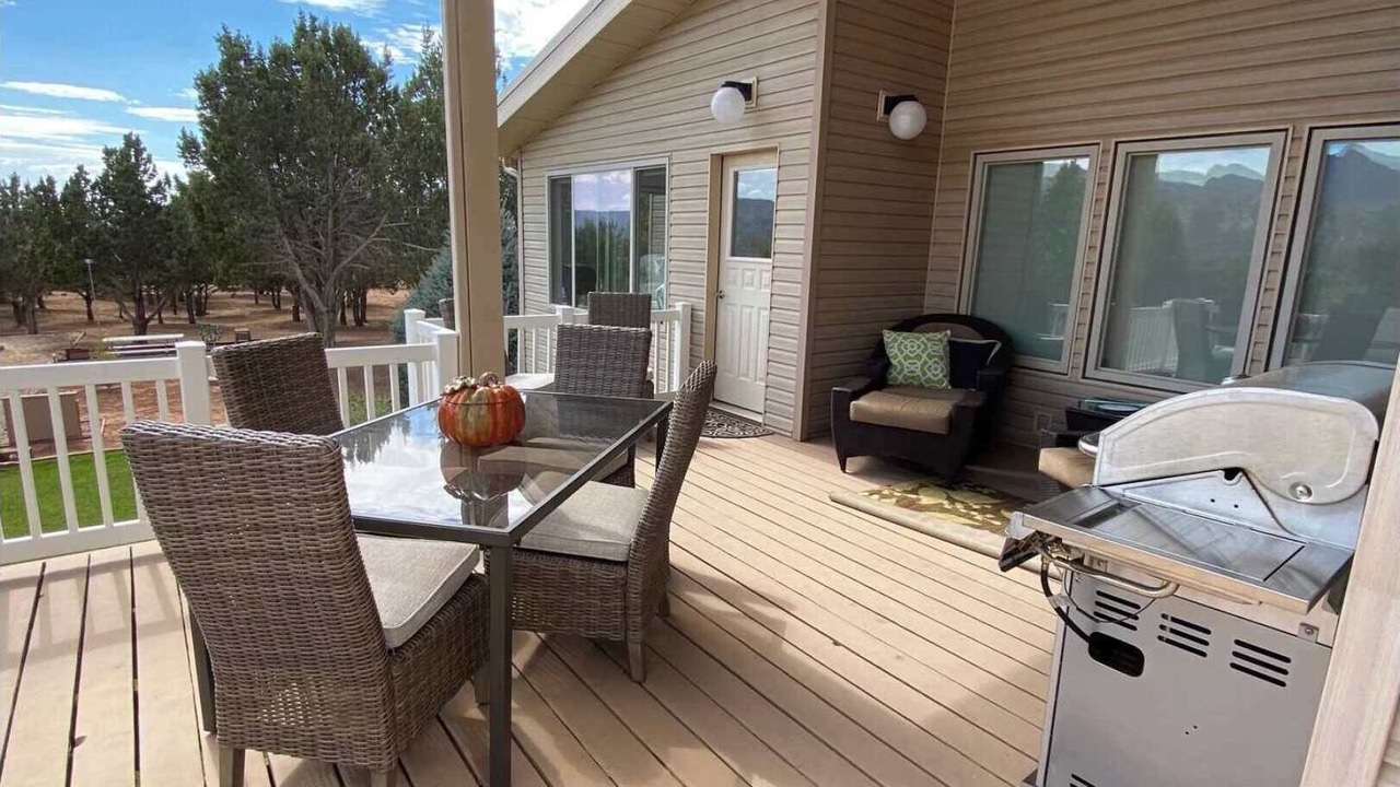 Photo of Outdoor in New Harmony