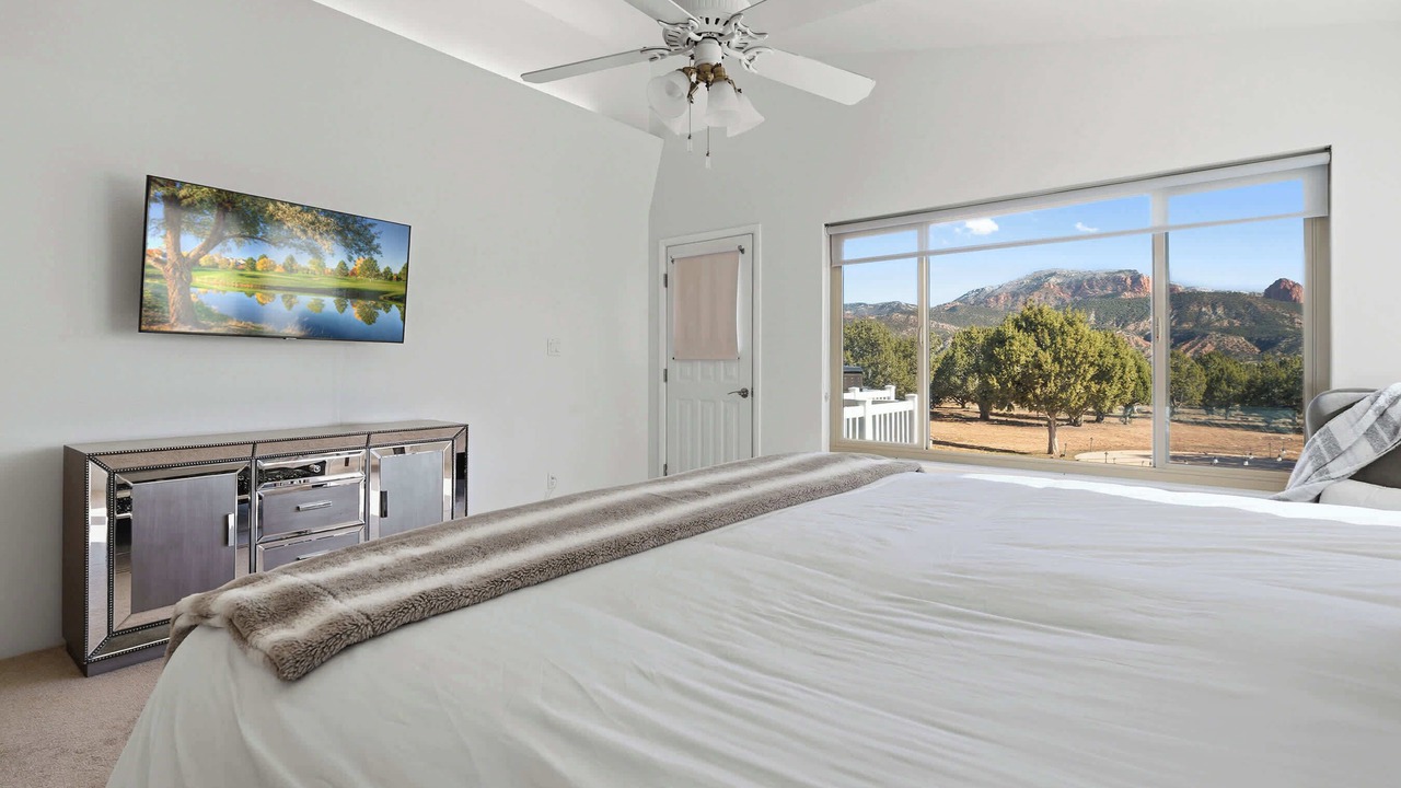 Photo of Bedroom in New Harmony