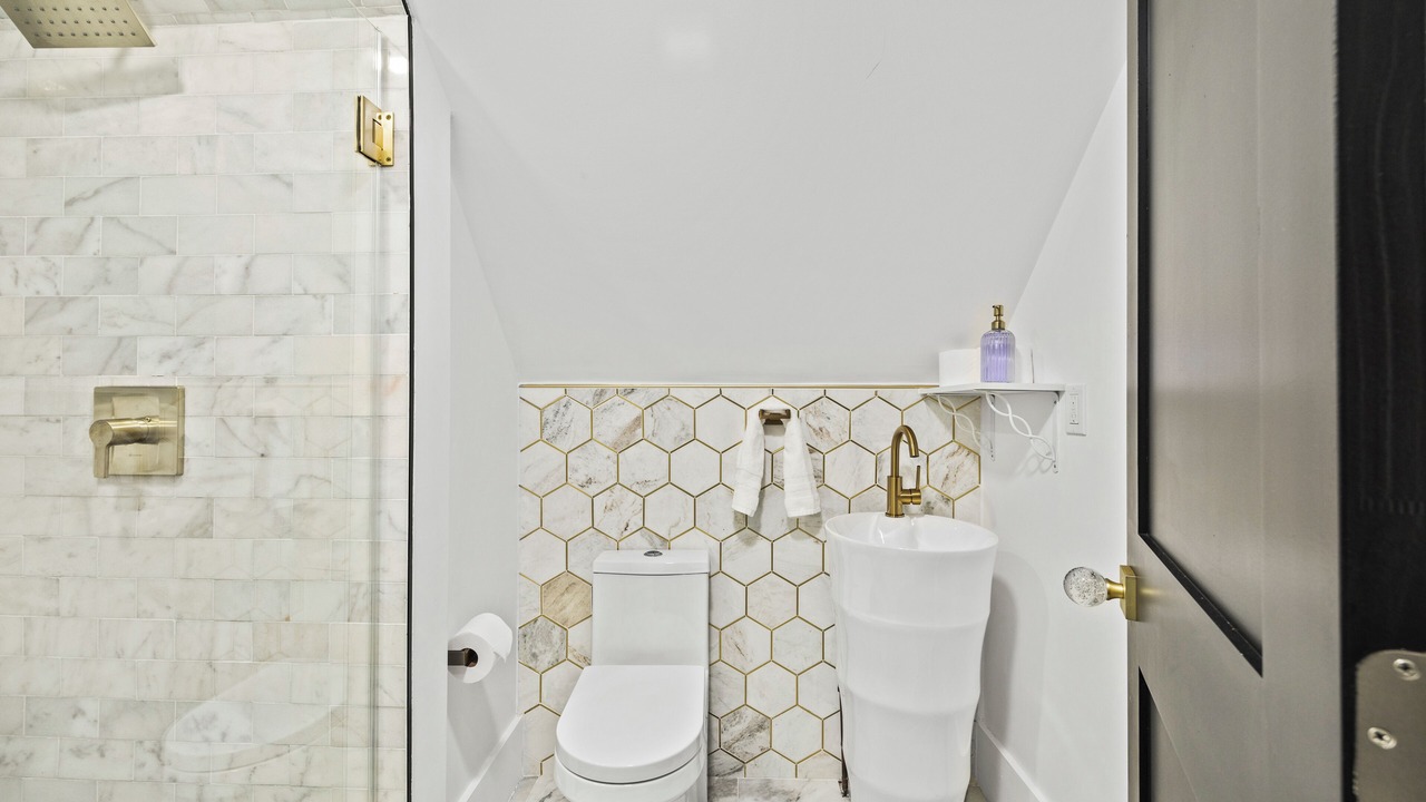 Photo of Bathroom in South Side