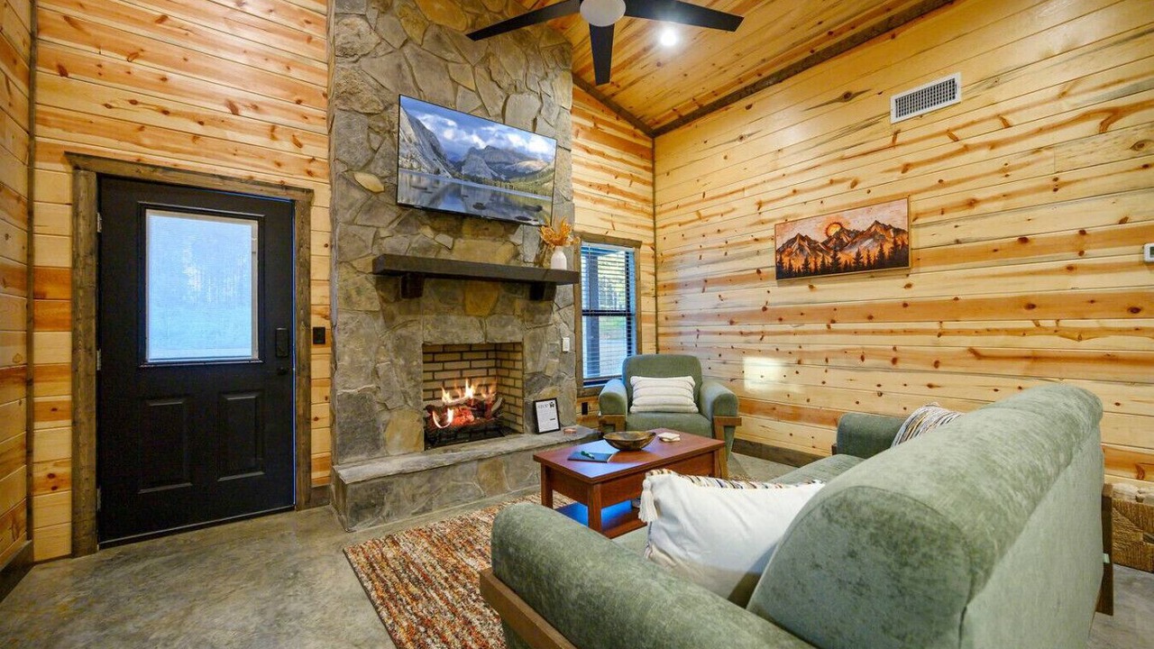 Photo of Livingroom in Pickens