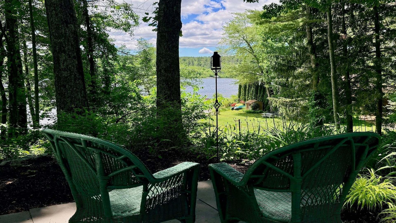 Photo of Outdoor in Ashley Falls