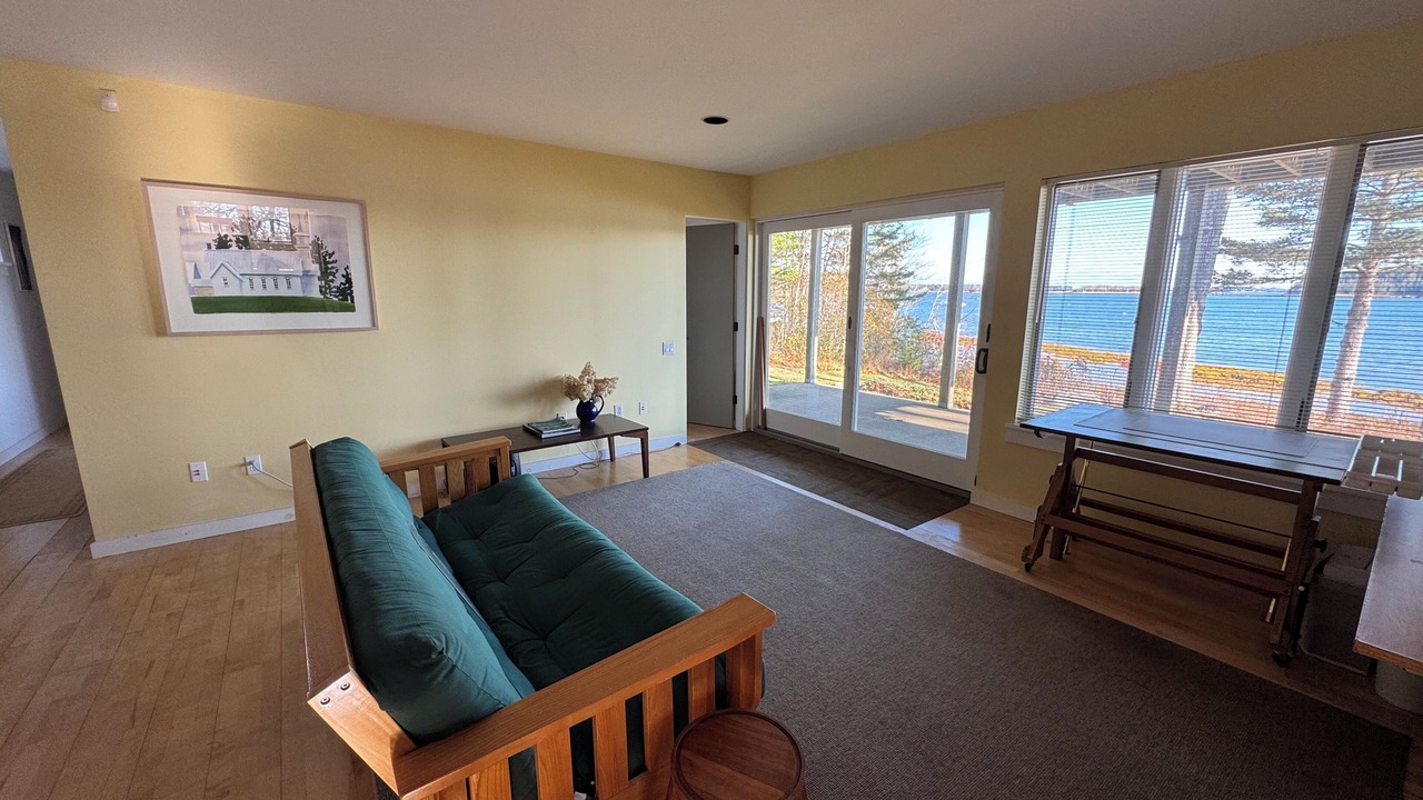 Photo of Bedroom in Tenants Harbor