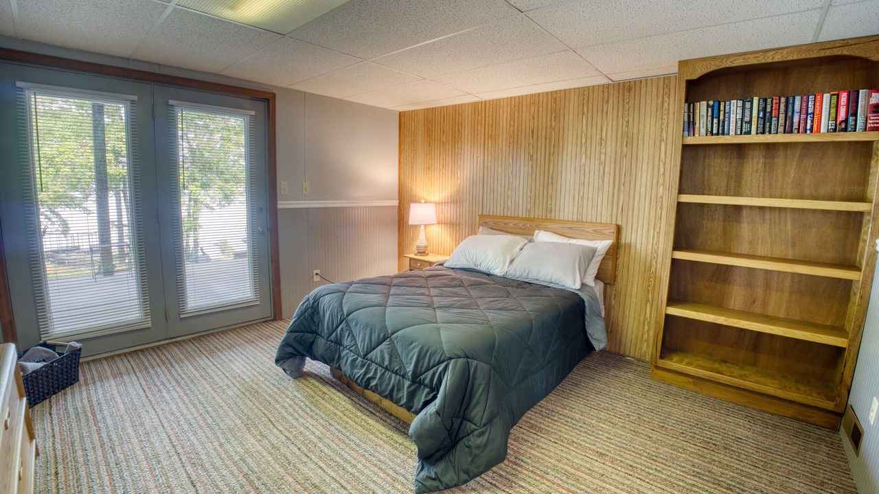 Photo of Bedroom in Eddyville