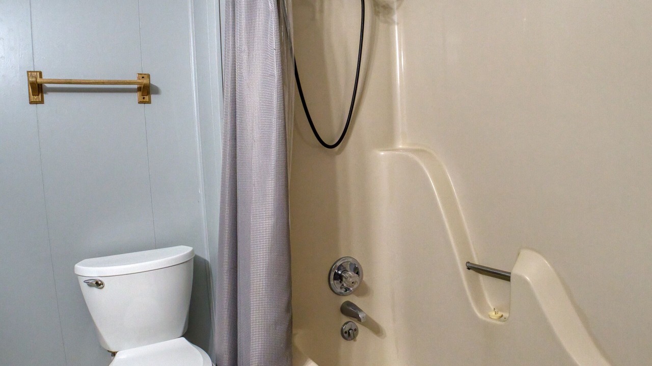 Photo of Bathroom in Eddyville