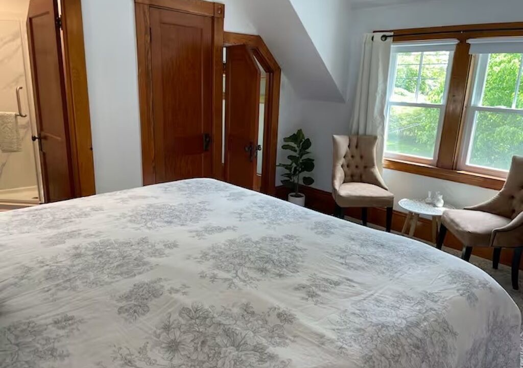Photo of Bedroom in Somesville