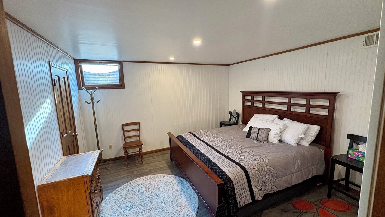 Photo of Bedroom in Shawnee