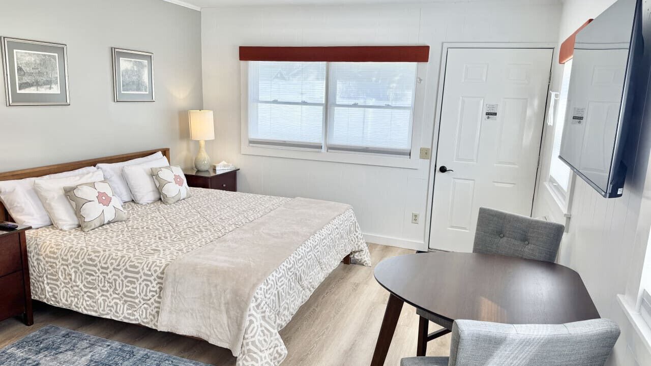 Photo of Bedroom in Hulls Cove