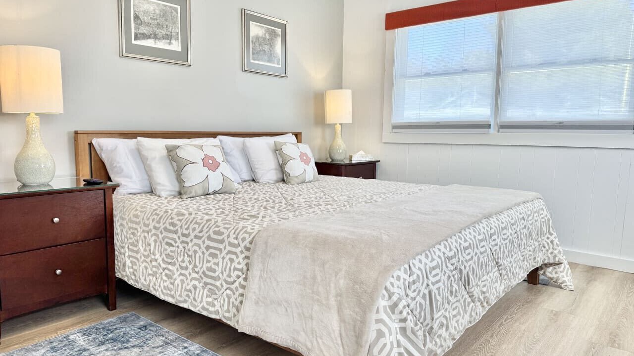 Photo of Bedroom in Hulls Cove