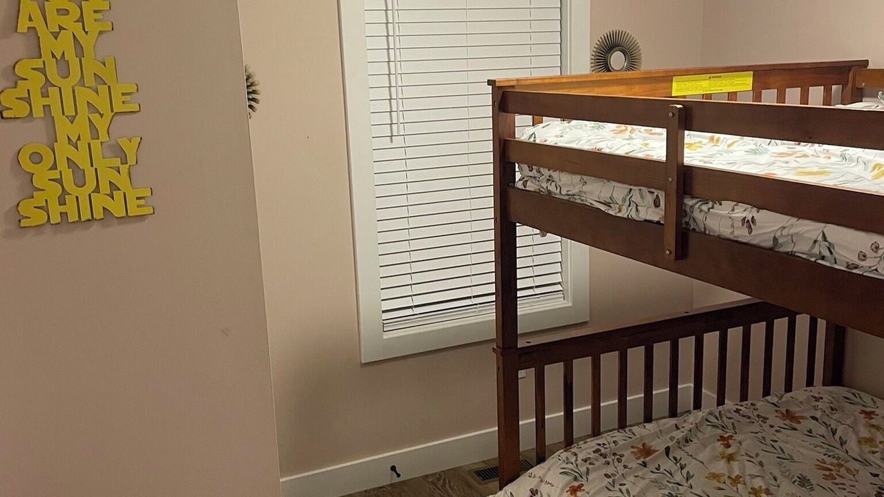 Photo of Bedroom in Craig Beach