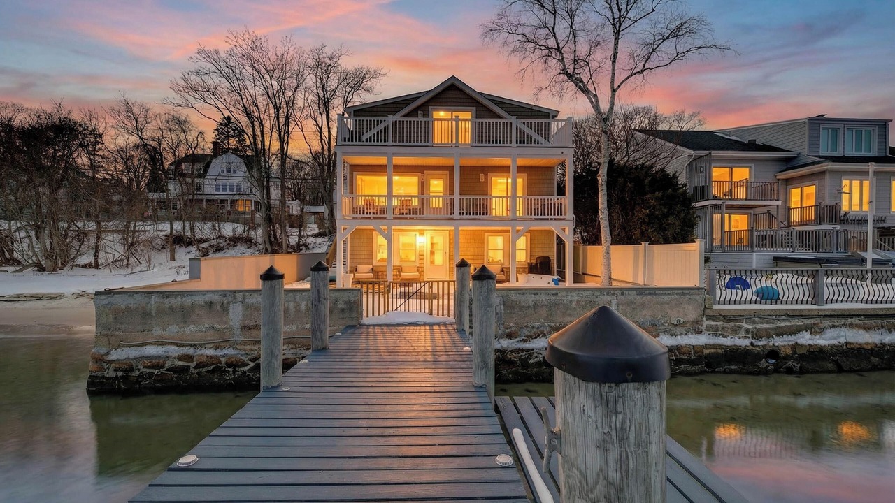 Photo of Outdoor in New London
