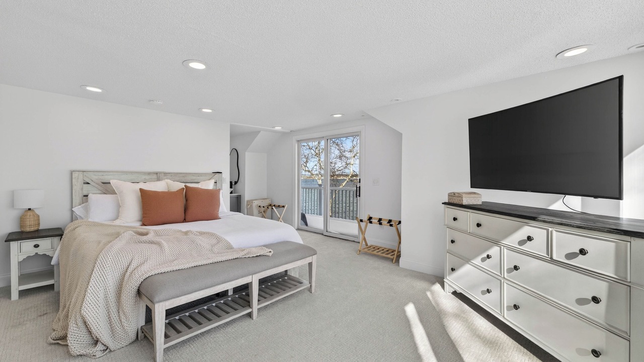 Photo of Bedroom in New London