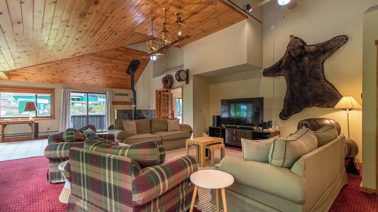 Photo of Livingroom in East Burke