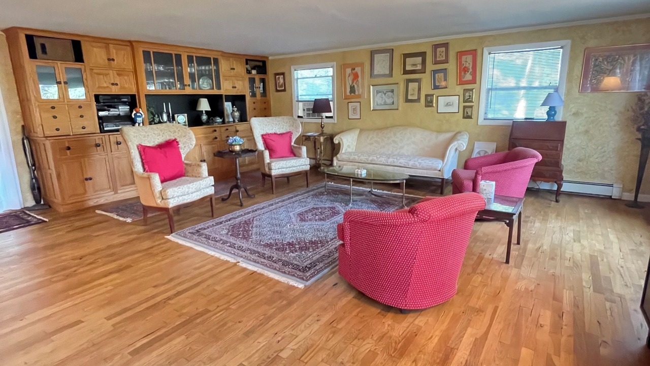 Photo of Livingroom in Cape Neddick