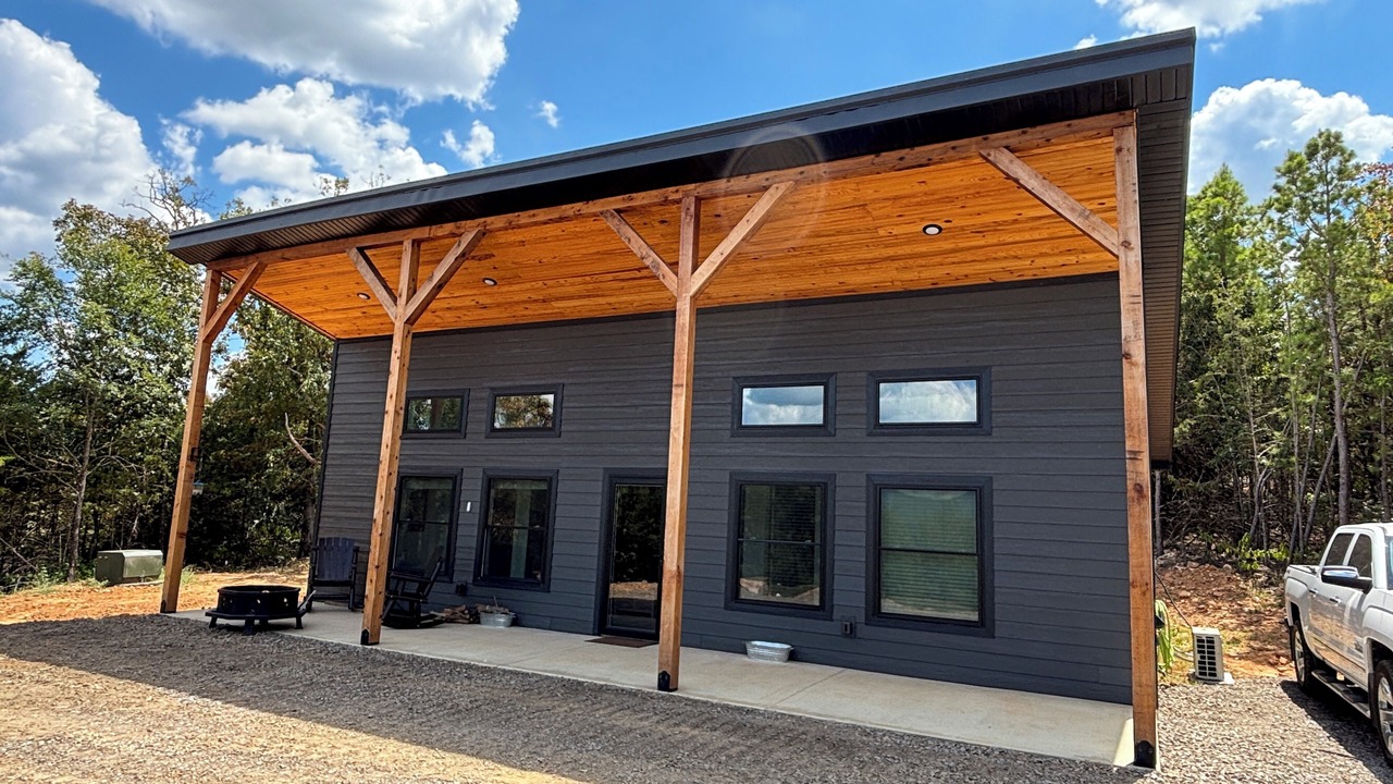Photo of Outdoor in Clarksville