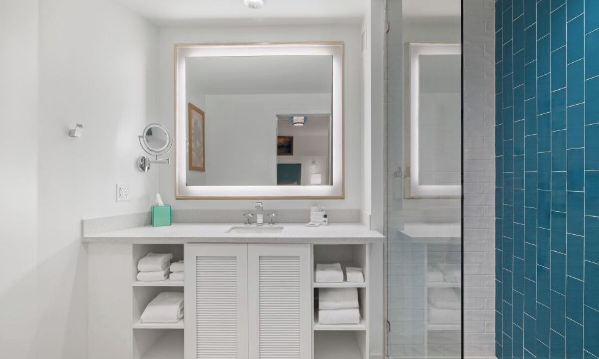 Photo of Bathroom in I-435 West KC-KS
