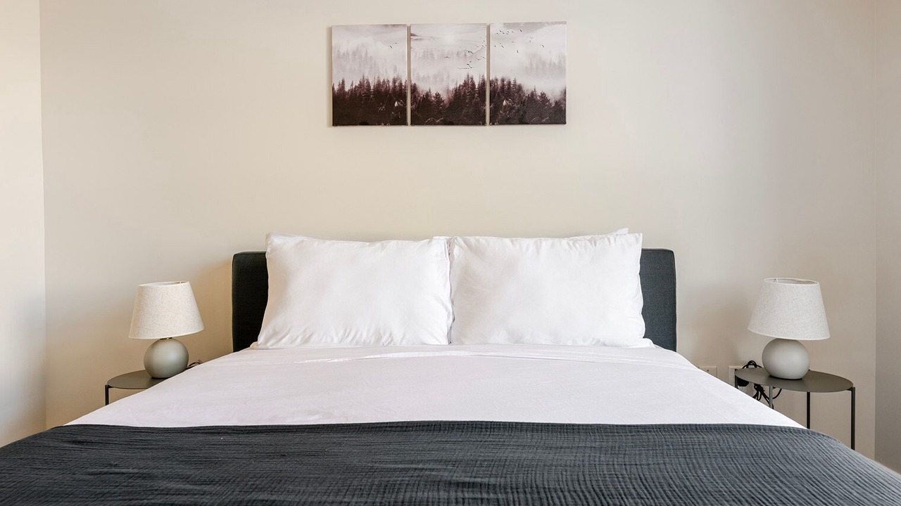 Photo of Bedroom in Newtonville