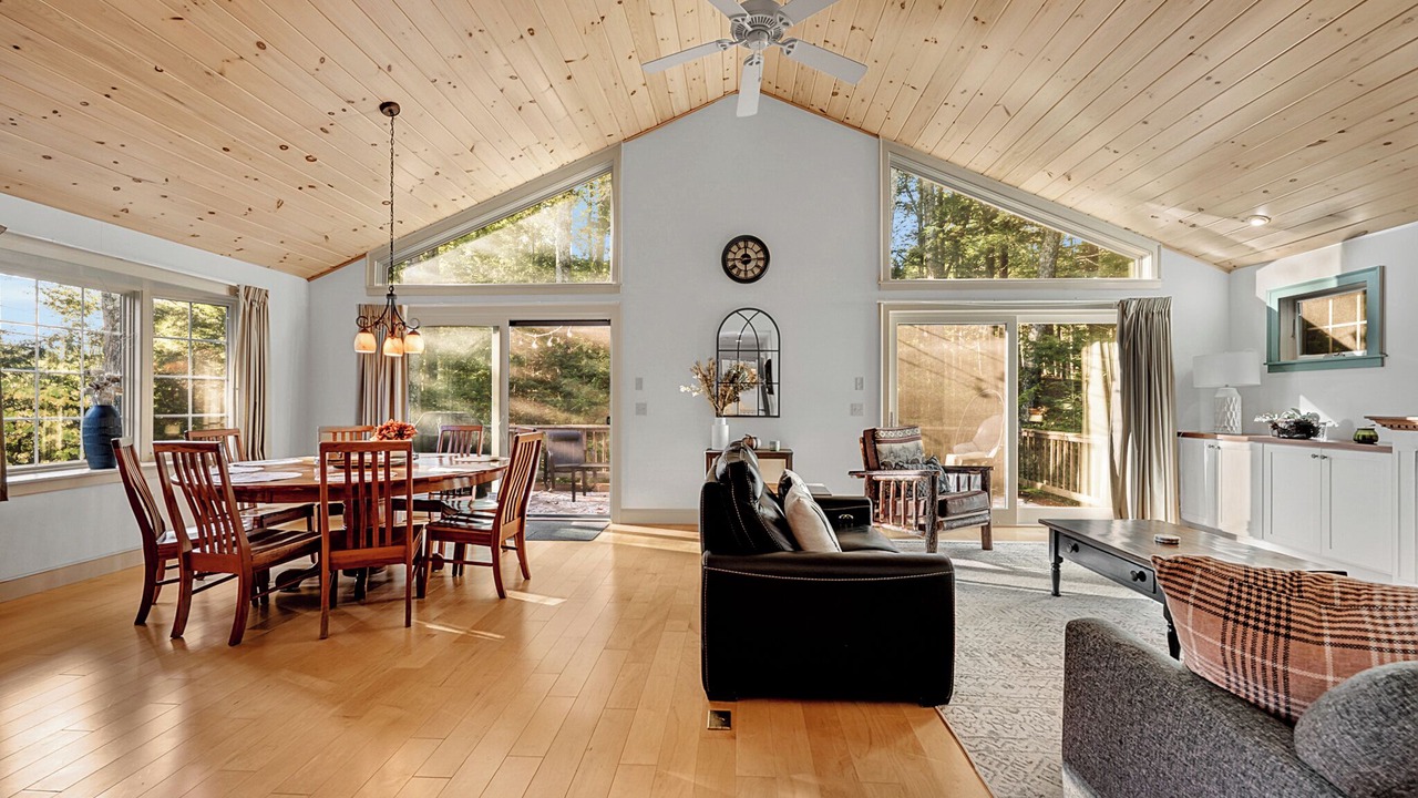 Photo of Livingroom in Newbury