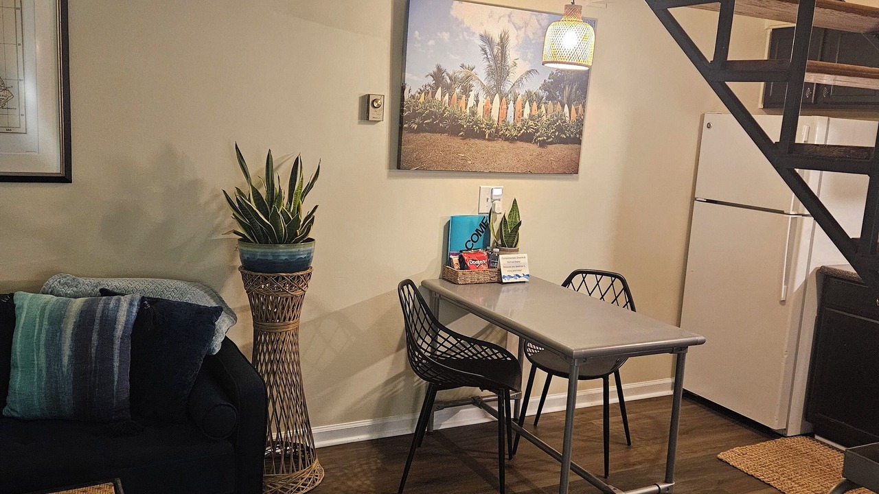 Photo of Livingroom in Newark